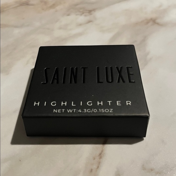 NWT, SAINT LUXE Highlighter in “Rose Quartz” - Picture 4 of 10